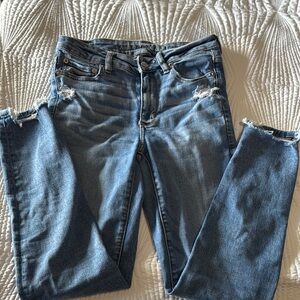 American Eagle Outfitters Women's Blue Distressed Jeans
